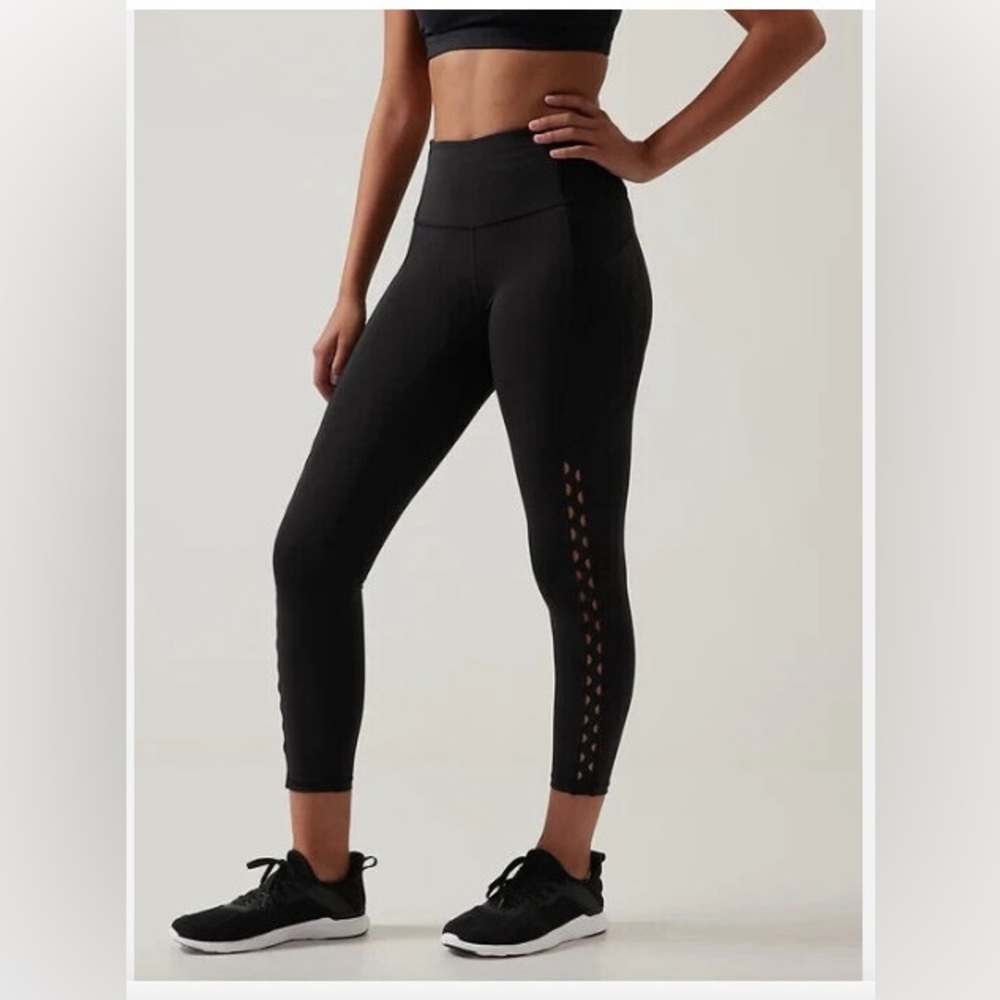 Athleta ultimate stash craft 7/8 tight